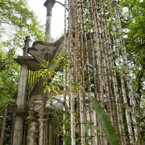 Medium-Las-Pozas-garden-2